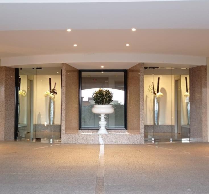 Residence De Luxe Sun Paradis, Studio Terrasse, Vue Mer Piscine 戛纳 外观 照片